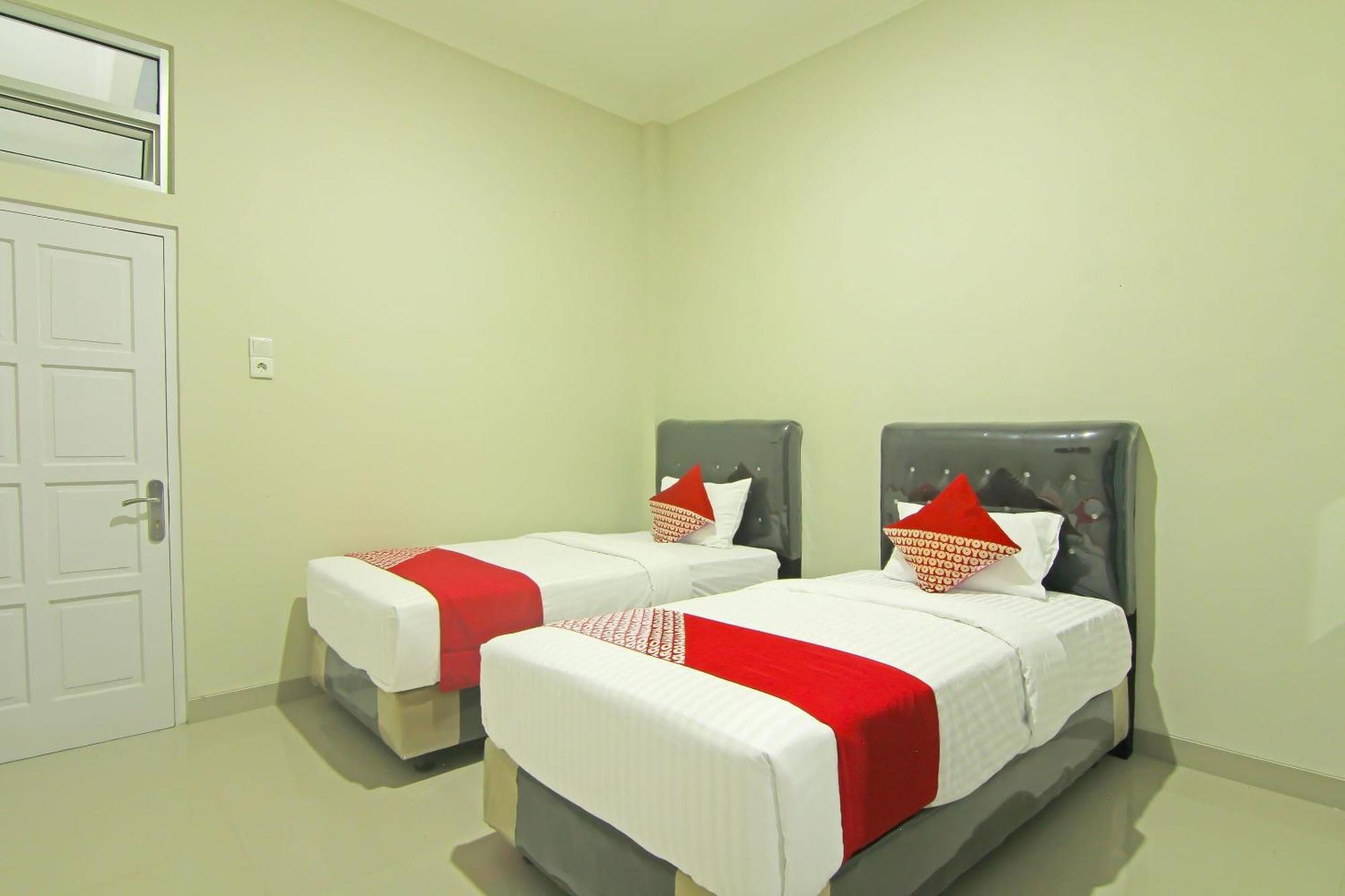 Utama Residence Padang  Bagian luar foto