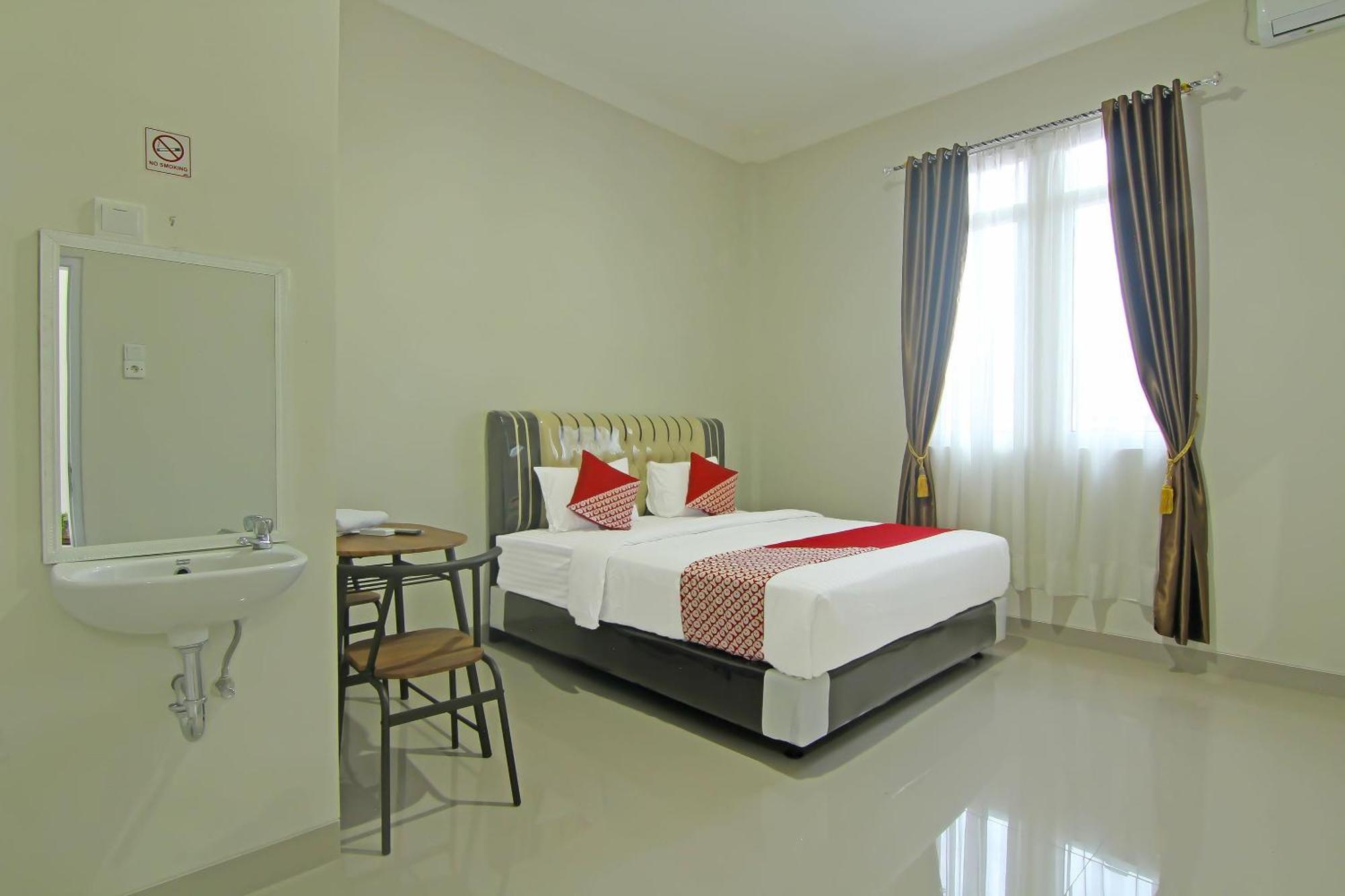 Utama Residence Padang  Bagian luar foto