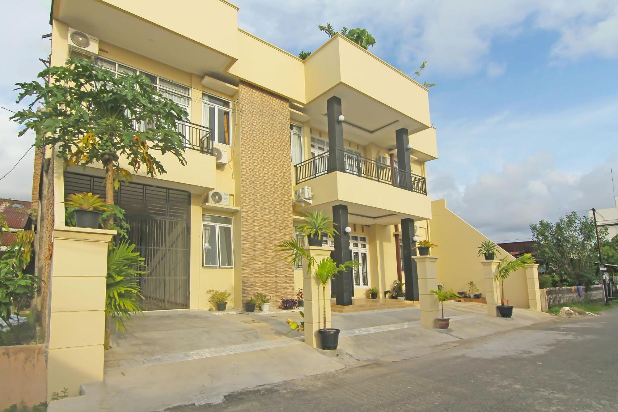 Utama Residence Padang  Bagian luar foto